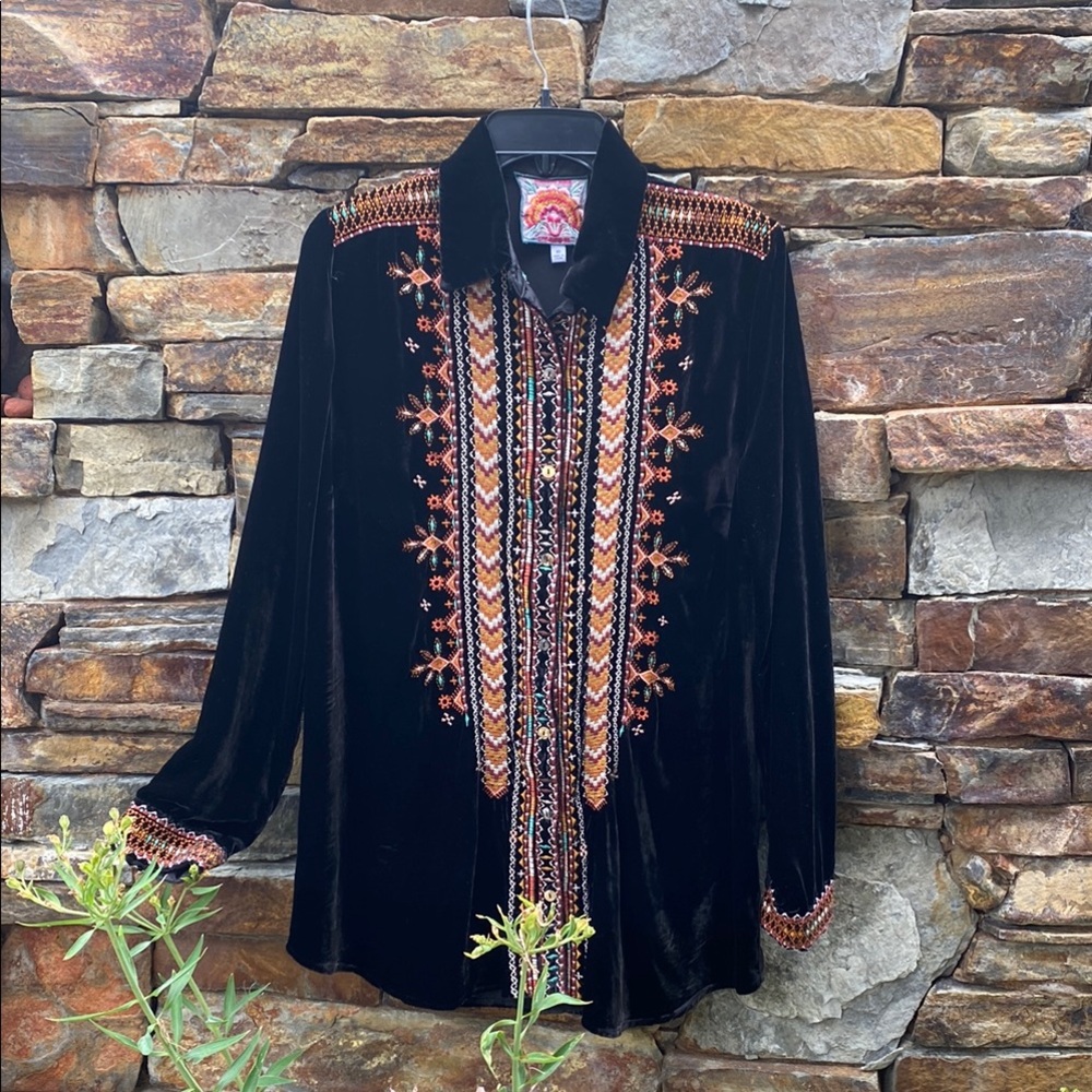 Beautiful Johnny Was Black Embroidered Button Down Shirt Like New